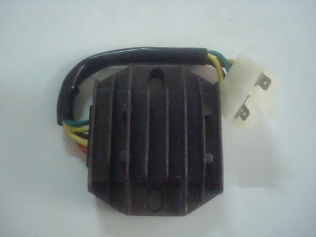 SCOOTER 150 ŞARJ DİYOTU (REGÜLATÖR-KONJEKTÖR) 5 FİŞLİ