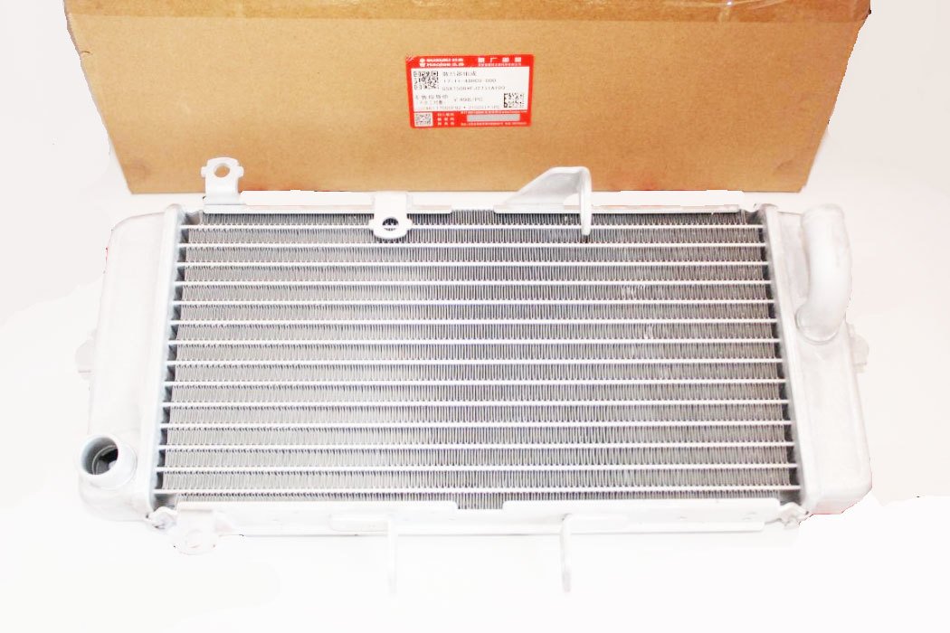 SUZUKI GSXR 250/GW İNAZUMA/V-STROM 250 RADYATÖR - GSX 250R