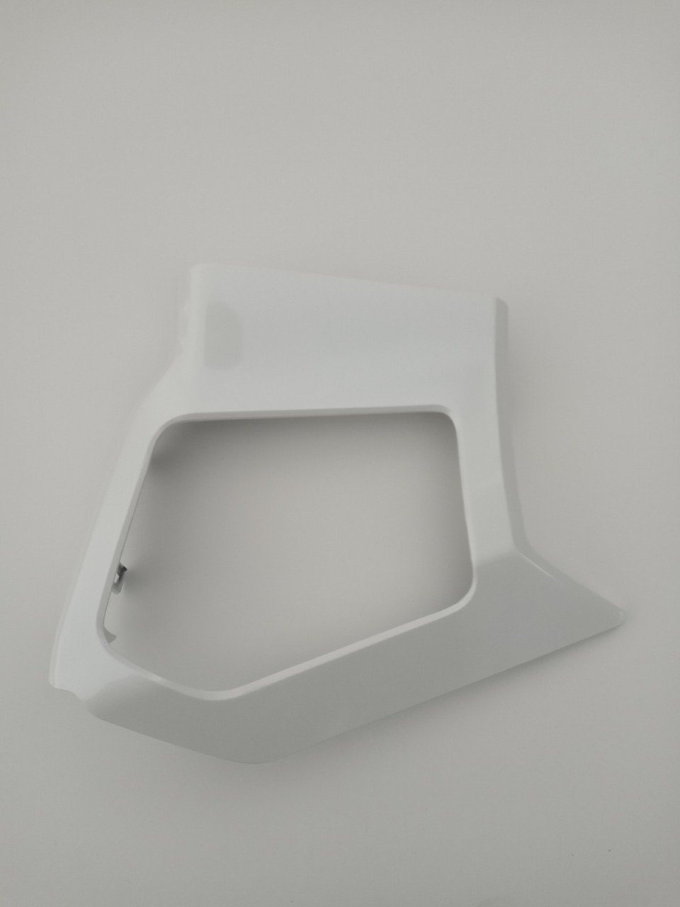 HONDA PCX DIŞ SOL İÇ KAPAK BEYAZ ORJ