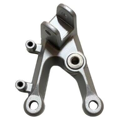 YAMAHA R25 BASAMAK BRAKETİ ÖN SOL ORİJİNAL