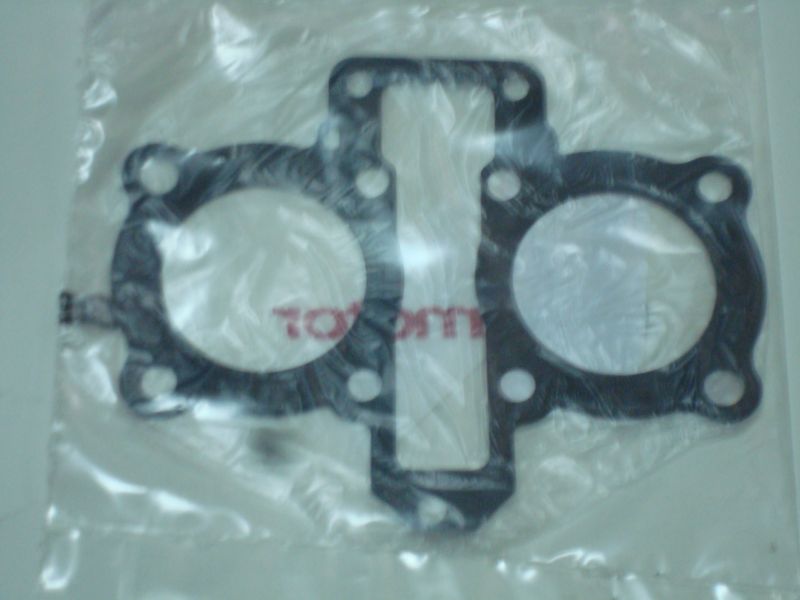 REGAL RAPTER MOTOR GÖVDESİ ARA CONTA