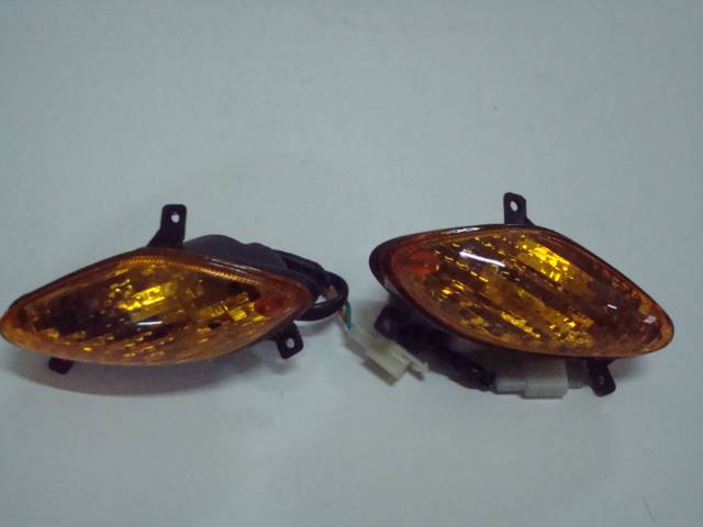 ZONGSHEN ZS100-26 SİNYAL ÖN TK