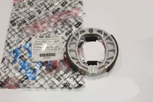 VESPA -PIAGGIO- UYUMLU ARKA FREN BALATA OEM