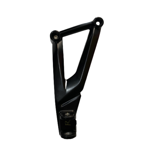 BAJAJ PULSAR NS 200 BASAMAK BRAKETİ ARKA SAĞ SİYAH ORİJİNAL