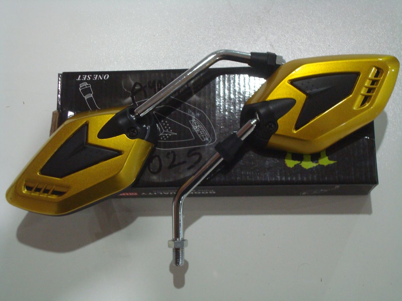 AYNA DEKORATİF SARI