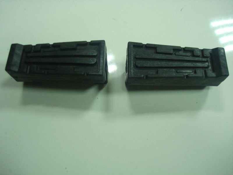 YAMAHA YBR125 BASAMAK LASTİĞİ ÖN TK