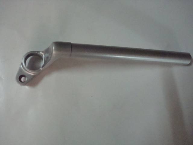 ZS125-32 DİREKSİYON KOLU SAĞ